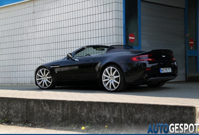 Aston Martin V8 Vantage Roadster