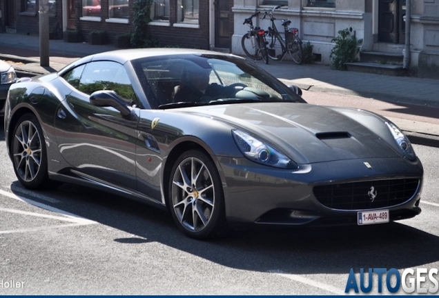 Ferrari California