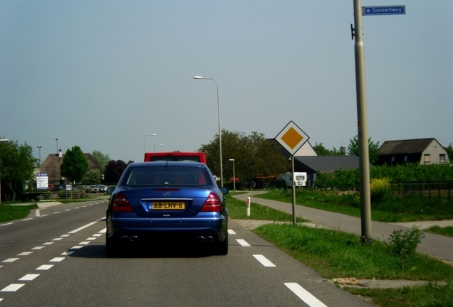 Mercedes-Benz E 55 AMG