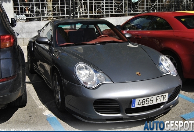 Porsche 996 Turbo