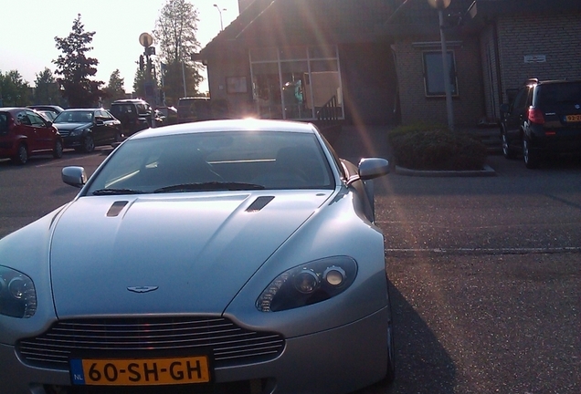 Aston Martin V8 Vantage