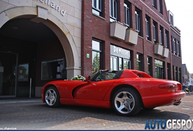 Dodge Viper RT/10 1996