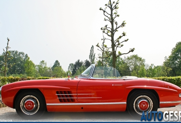 Mercedes-Benz 300SL Roadster