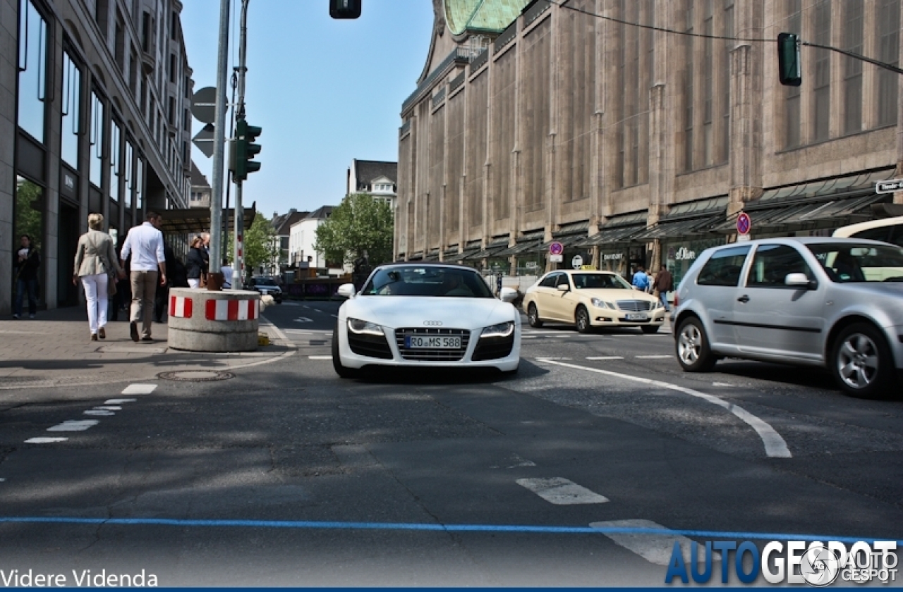 Audi R8 V10 Spyder