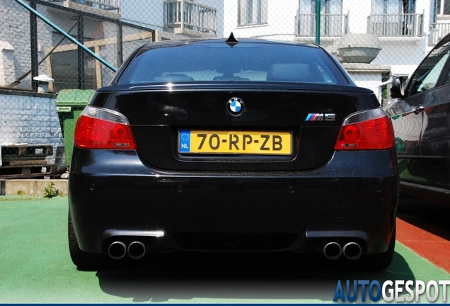 BMW M5 E60 2005