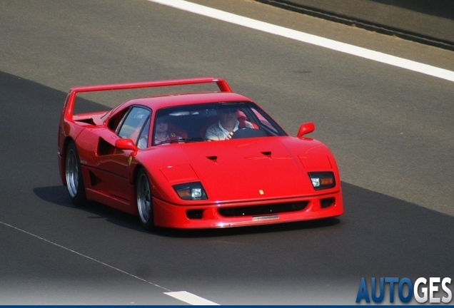 Ferrari F40