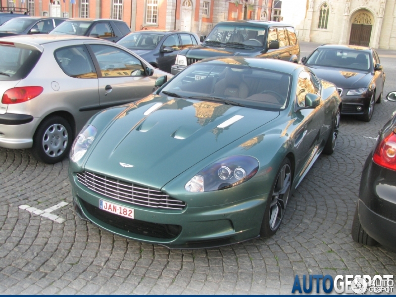 Aston Martin DBS