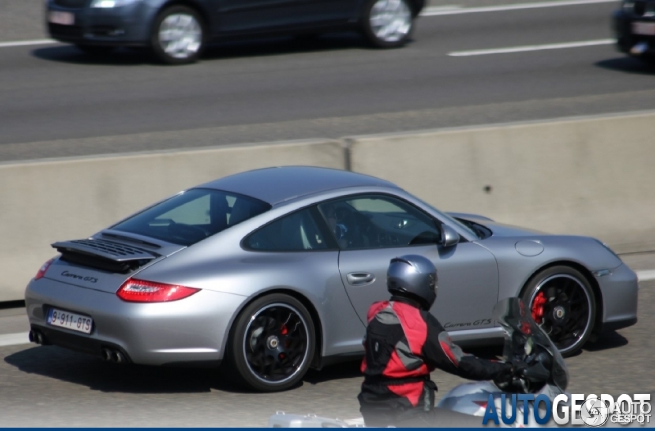 Porsche 997 Carrera GTS