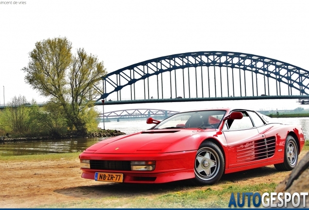 Ferrari Testarossa