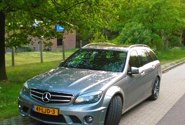 Mercedes-Benz C 63 AMG Estate