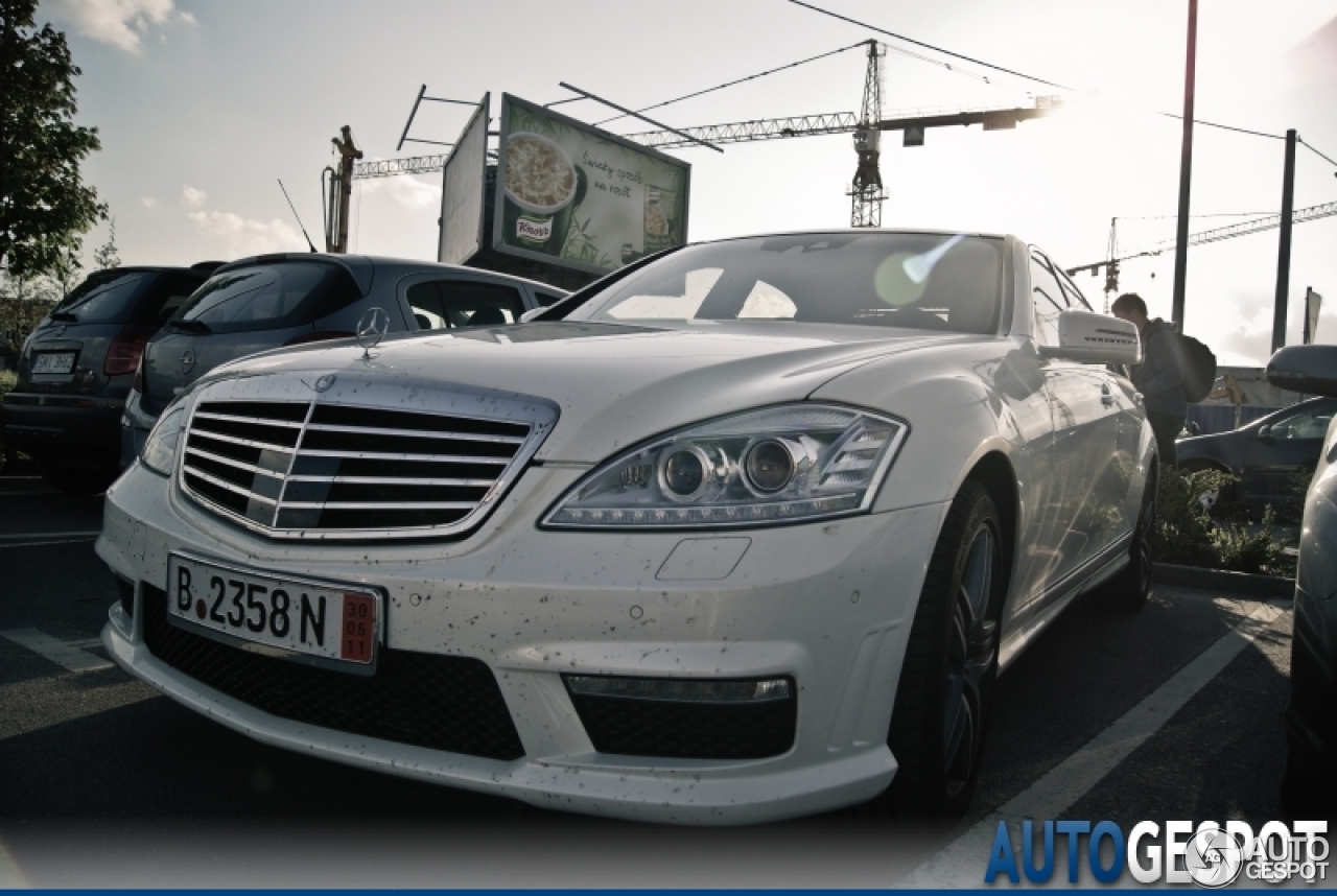 Mercedes-Benz S 63 AMG W221 2011