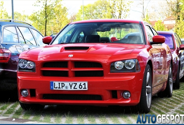 Dodge Charger SRT-8