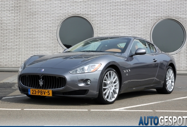 Maserati GranTurismo S Automatic