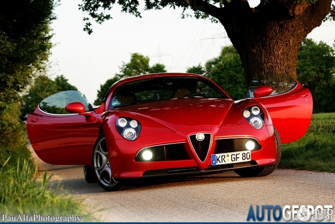 Alfa Romeo 8C Competizione