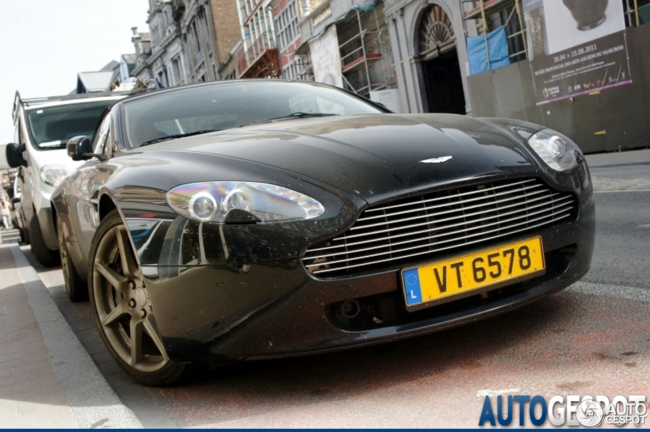 Aston Martin V8 Vantage Roadster