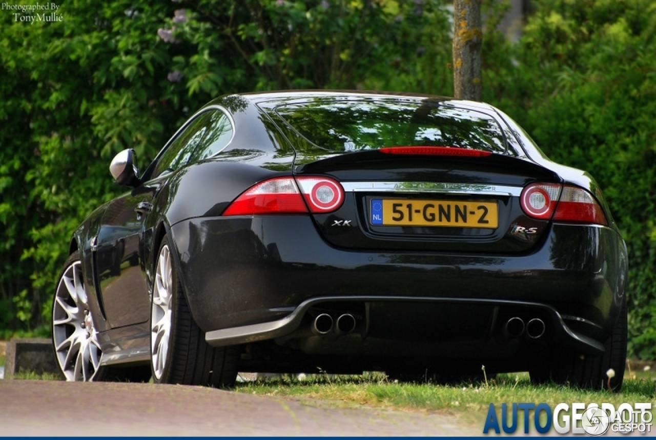 Jaguar XKR-S