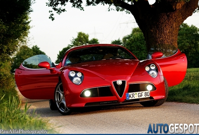 Alfa Romeo 8C Competizione