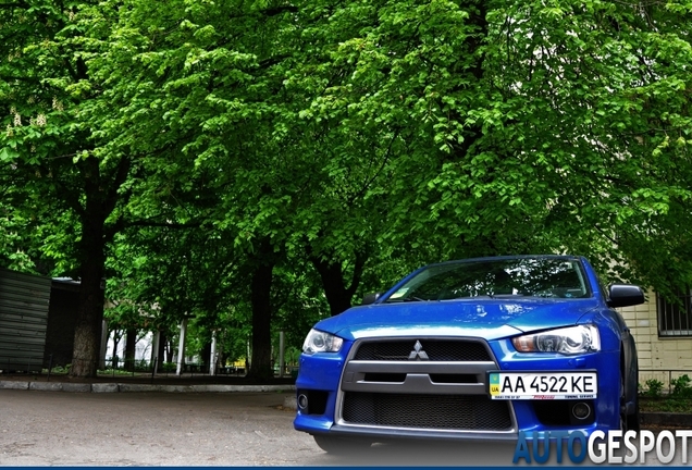 Mitsubishi Lancer Evolution X MR