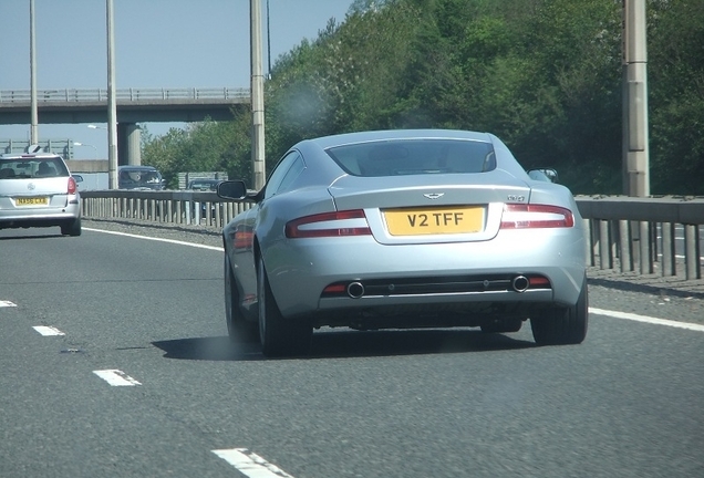 Aston Martin DB9