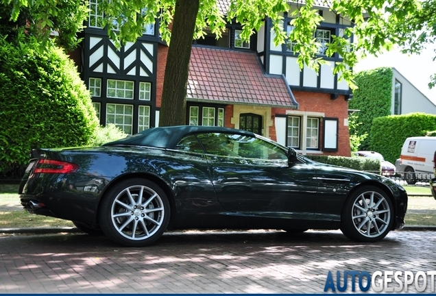 Aston Martin DB9 Volante