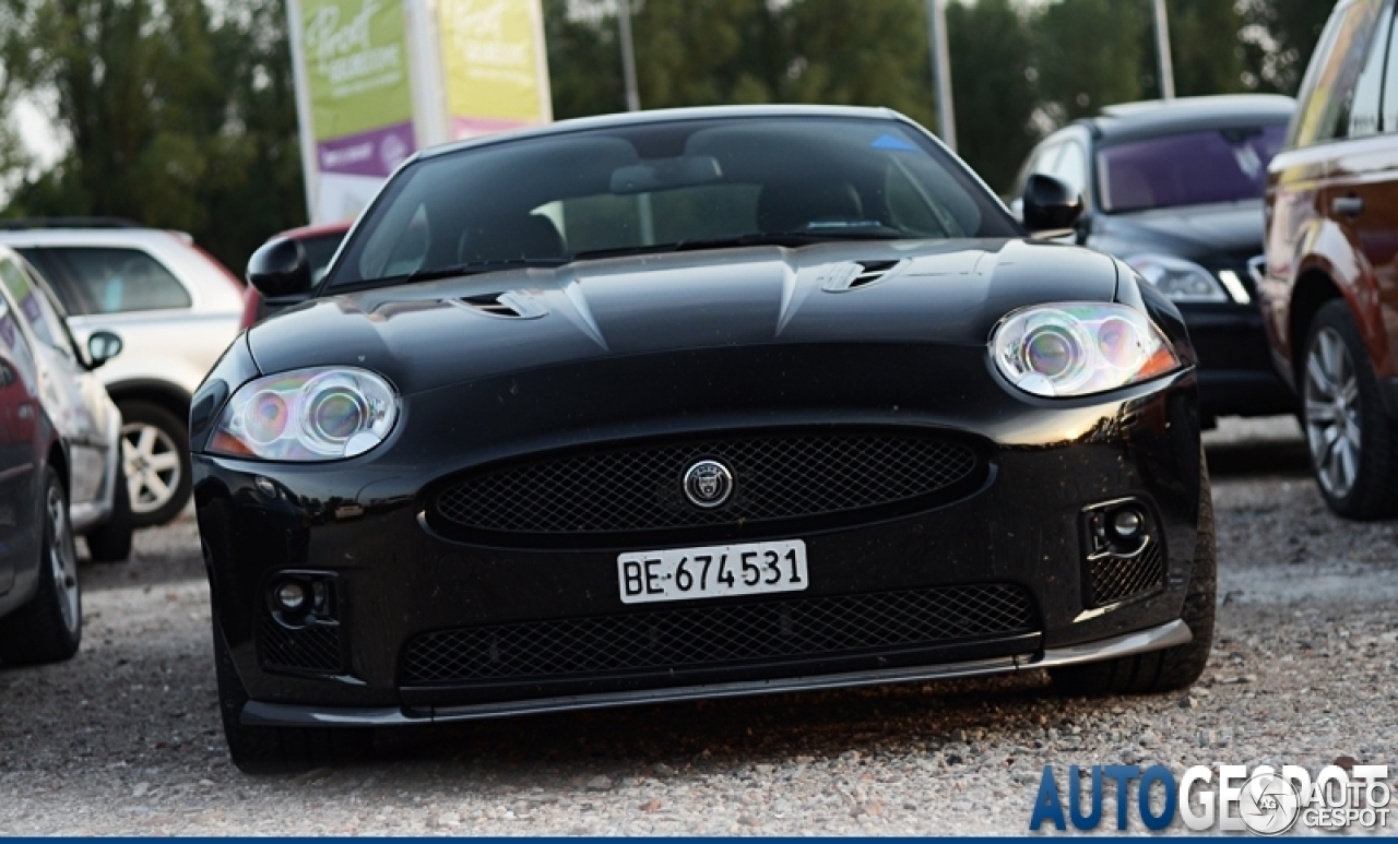 Jaguar XKR-S