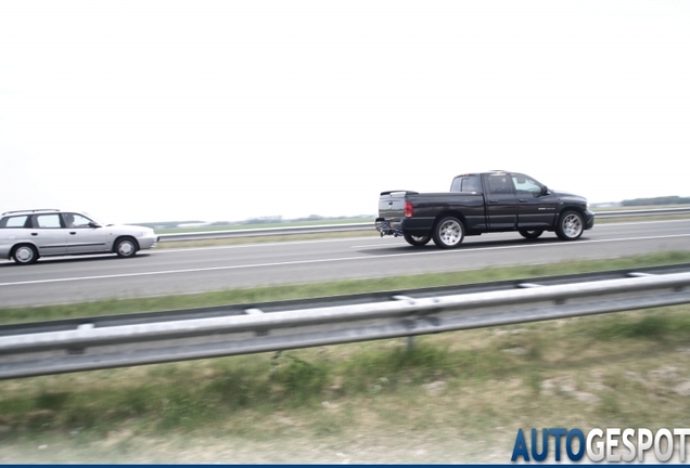 Dodge RAM SRT-10 Quad-Cab