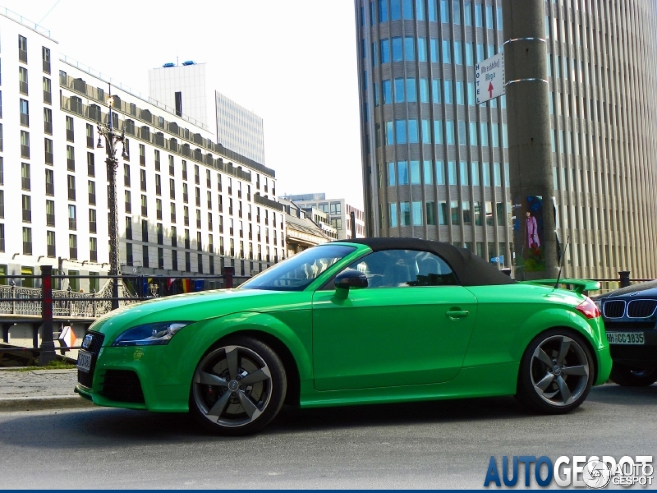 Audi TT-RS Roadster