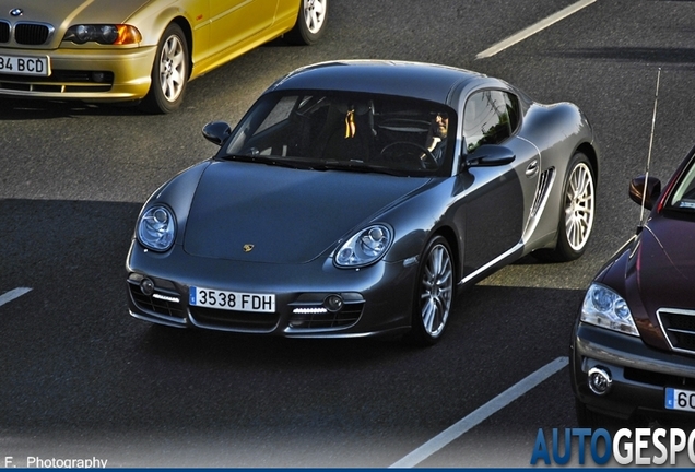 Porsche 987 Cayman S