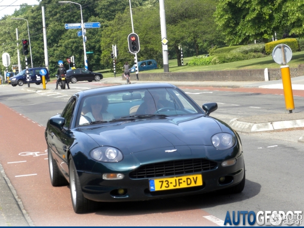 Aston Martin DB7