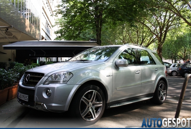 Mercedes-Benz ML 63 AMG W164 2009