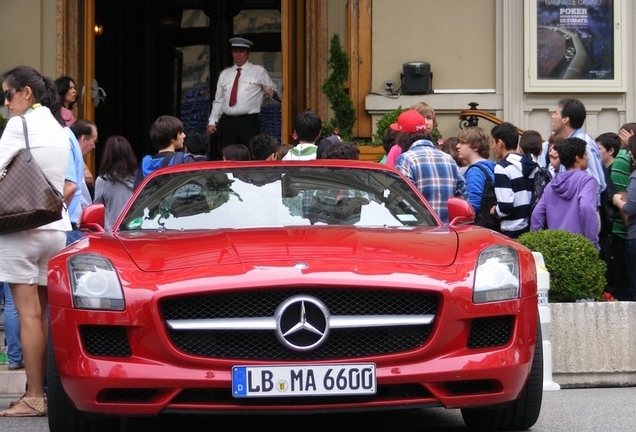 Mercedes-Benz SLS AMG