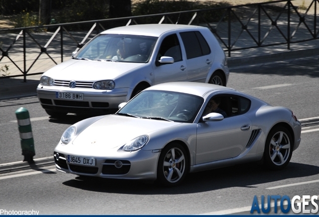 Porsche 987 Cayman S