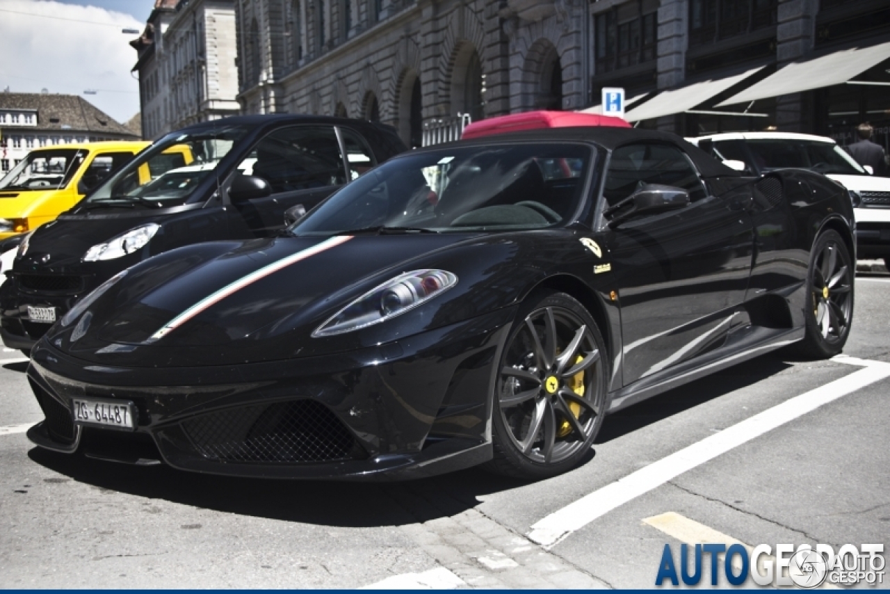 Ferrari Scuderia Spider 16M