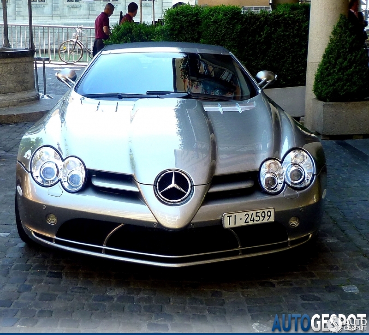 Mercedes-Benz SLR McLaren Roadster