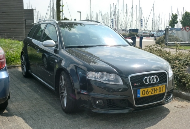 Audi RS4 Avant B7