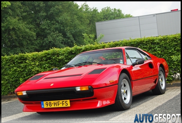 Ferrari 208 GTB Turbo