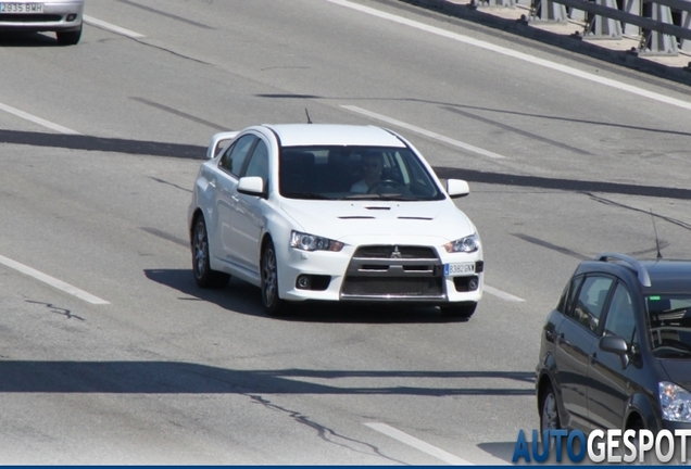 Mitsubishi Lancer Evolution X MR