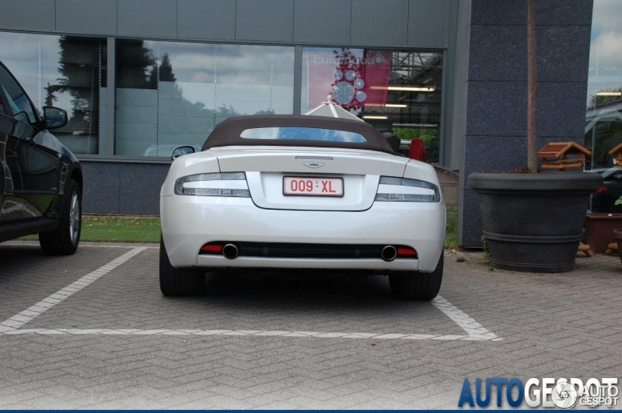 Aston Martin DB9 Volante