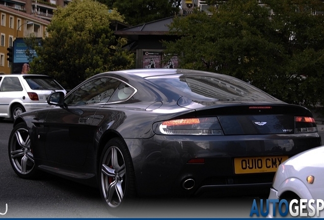 Aston Martin V8 Vantage