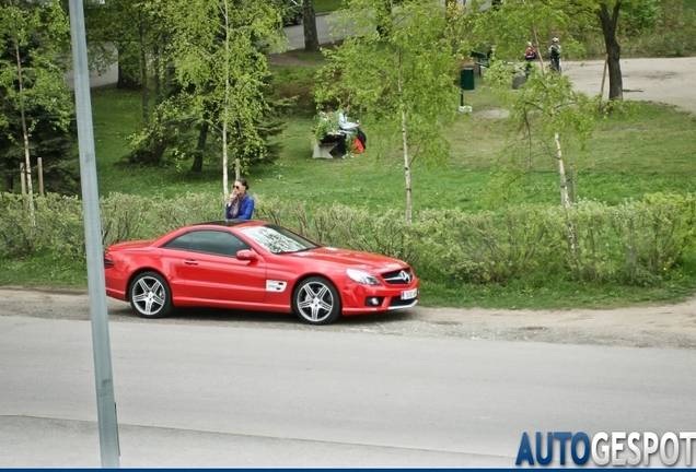 Mercedes-Benz SL 63 AMG