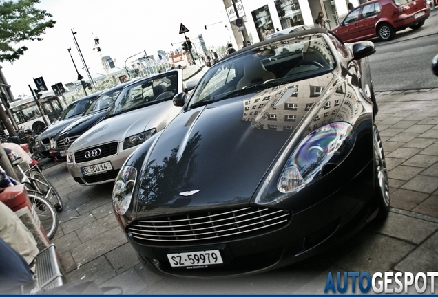 Aston Martin DB9 Volante