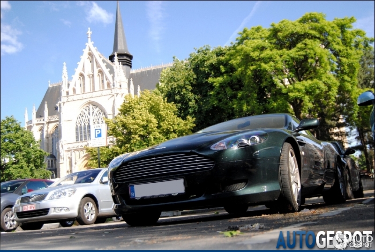 Aston Martin DB9