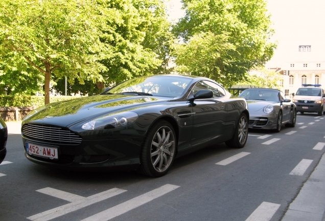 Aston Martin DB9