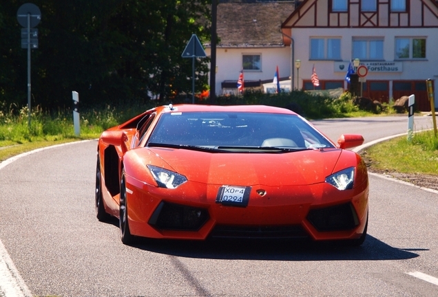 Lamborghini Aventador LP700-4