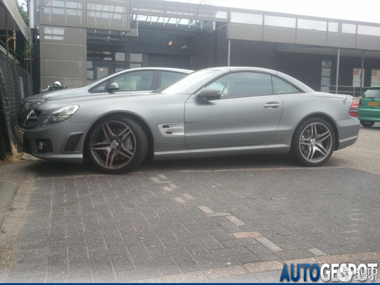 Mercedes-Benz SL 63 AMG