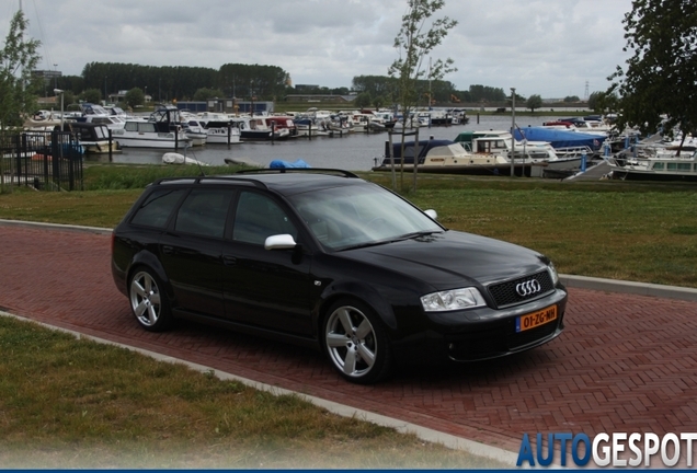 Audi RS6 Plus Avant C5