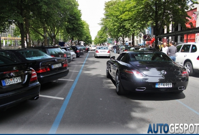 Mercedes-Benz SLS AMG