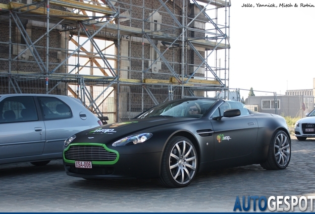 Aston Martin V8 Vantage Roadster