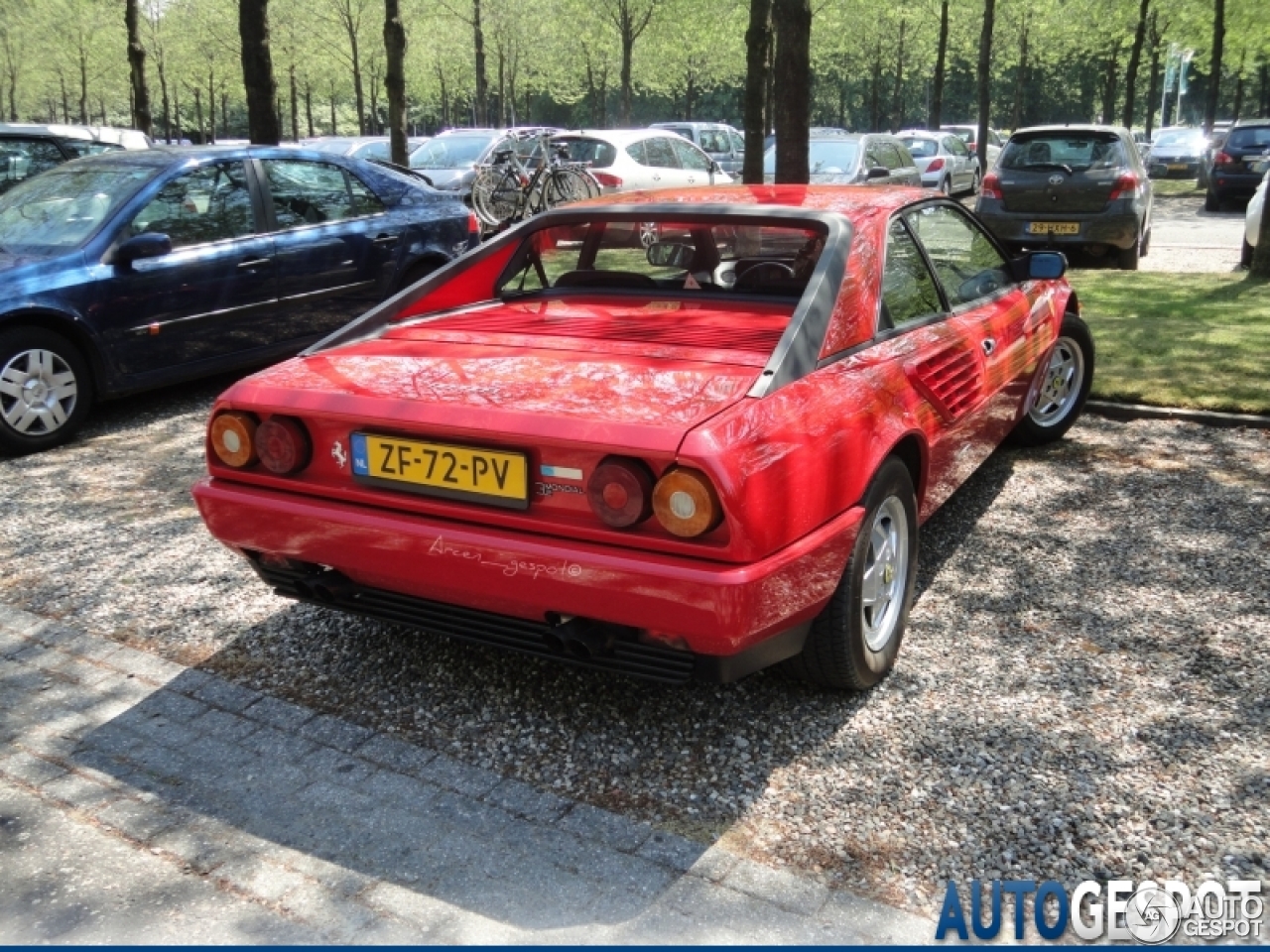 Ferrari Mondial 3.2