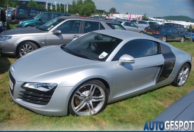 Audi R8